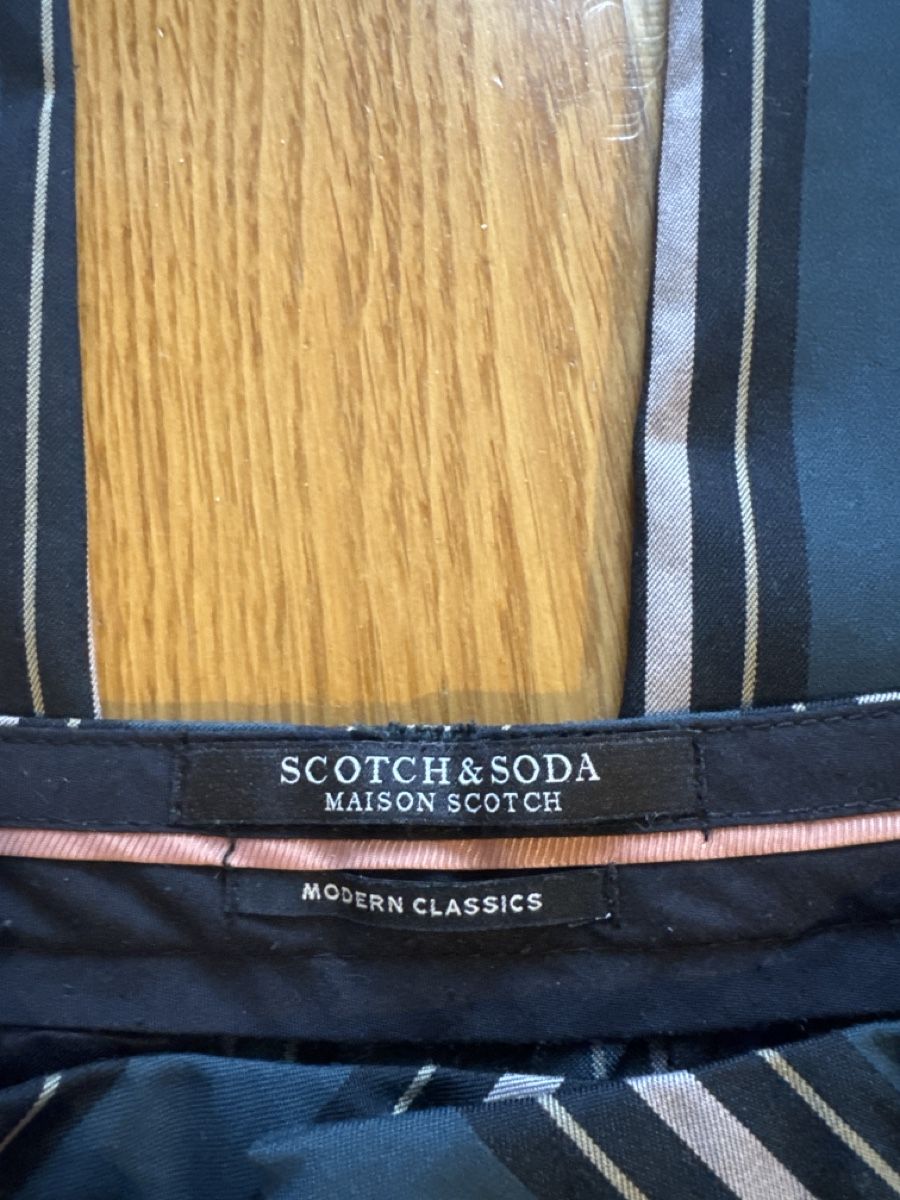 Pantaloni: Scotch&Soda: Viskose Hose 40 – Usato da Füllinsdorf venduto da Nanna22 1