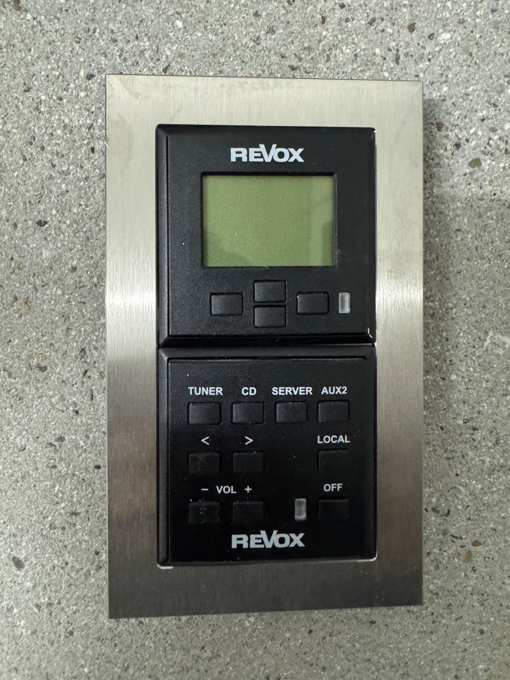 Interruttori: Revox Multiroom-Bedienteil-Modul, gut erhalten, – Usato da Küsnacht ZH venduto da lsc_l9vn