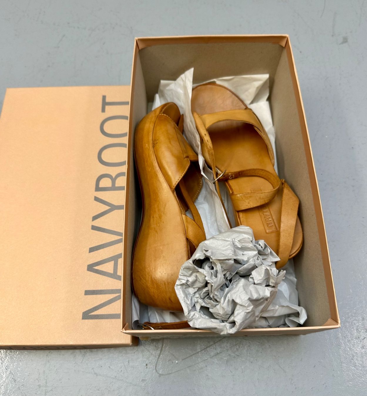 Navyboot Damenschuhe: DAMENSCHUHE #46 “NAVYBOOT” – Gebraucht aus Zürich von NIKI777 7