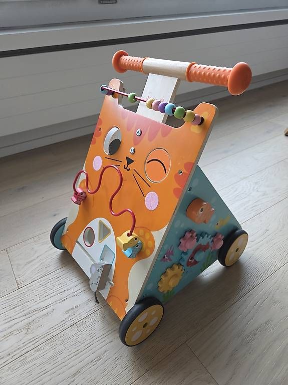 Fahrzeuge für Kinder: Lauflernwagen Baby – Gebraucht aus Meggen von pirmins