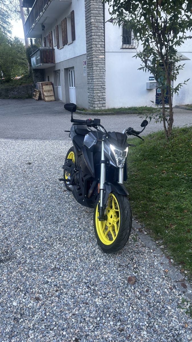 Strada: Motron Nomad 125 – Usato da Flims Waldhaus venduto da csc_7hy7