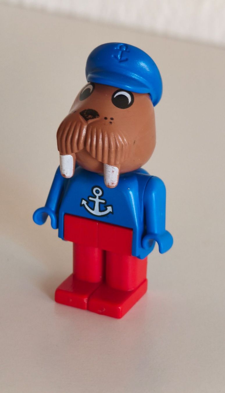 Lego Giocattoli: Wilfred Walrus Lego Figur – Usato da Lenzburg venduto da Dani_Lenzburg 1