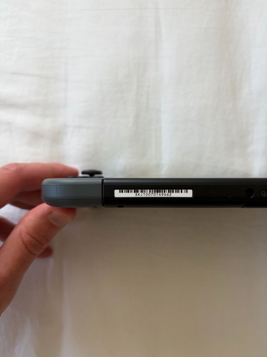 Nintendo Console: Nintendo Switch mit Zubehör wie neu – Nuovo (secondo la descrizione) da Winterthur venduto da raphael.hbg 4