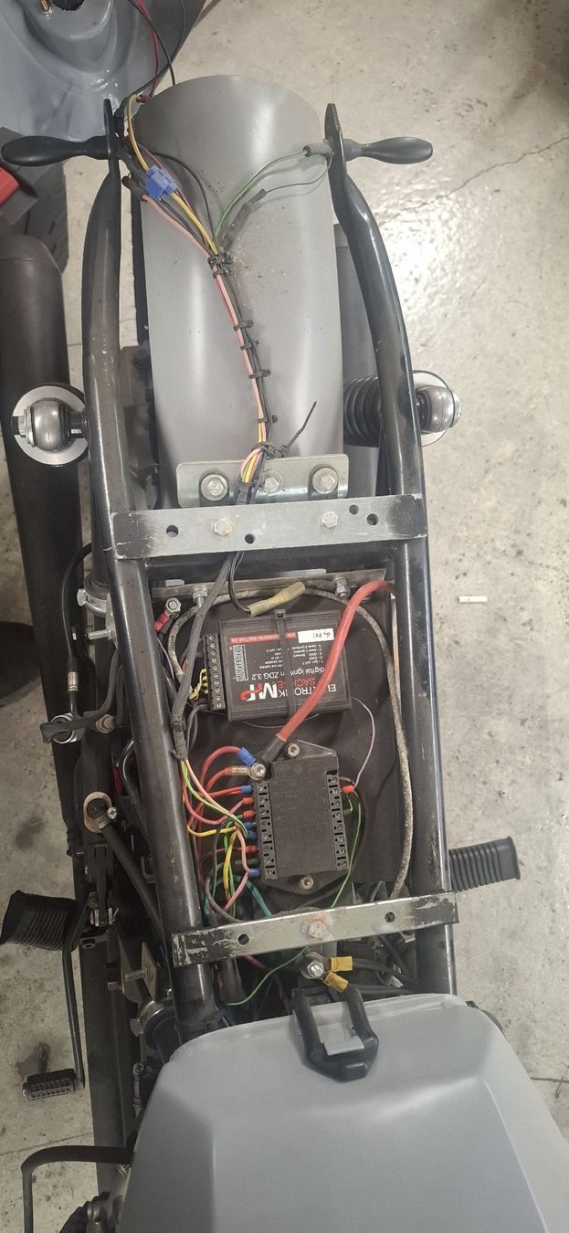 Moto Guzzi Route: Moto Guzzi V50 – Défectueux à Eschenbach LU par Meg_sbc8 4