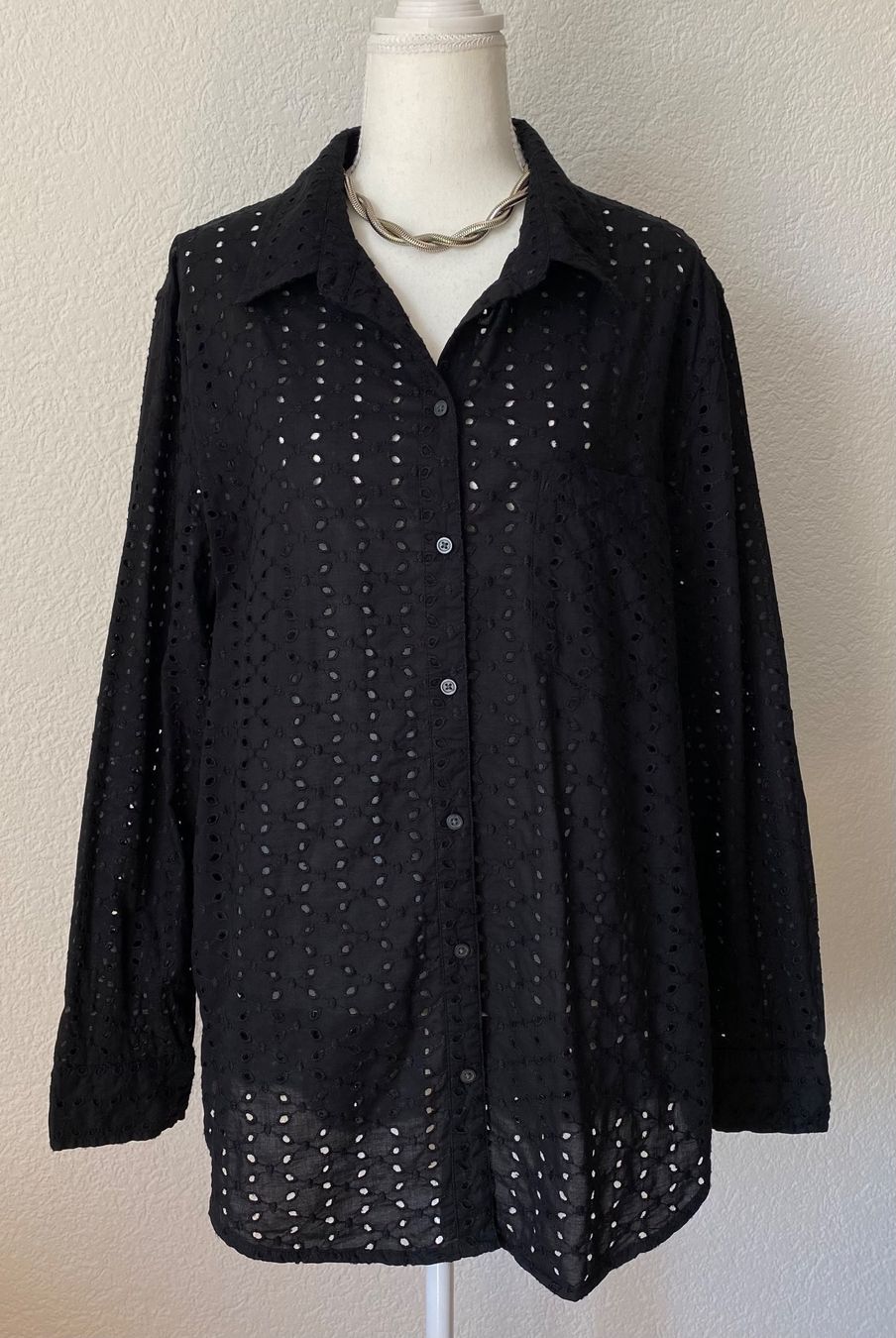 Gap Chemisiers: GAP Lochstickerei Bluse Grösse M – D'occasion à Oberwil BL par Leni-Mischi