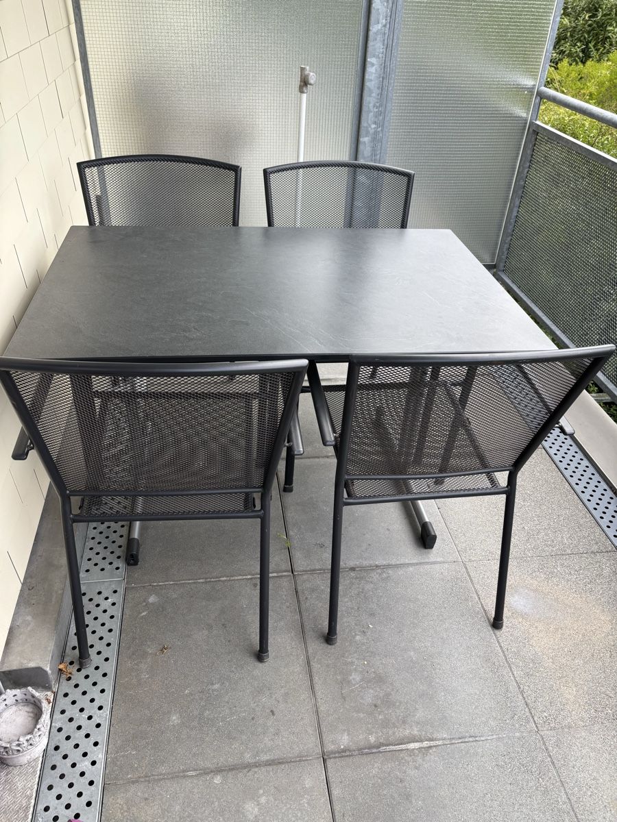 Sedie: 4 Stühle Metall, stapelbar, Outdoor, – Usato da Frauenfeld venduto da pae_w58v