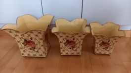 Blumen-Übertöpfe Set 3-teilig aus Metall, Rosendecor, neu