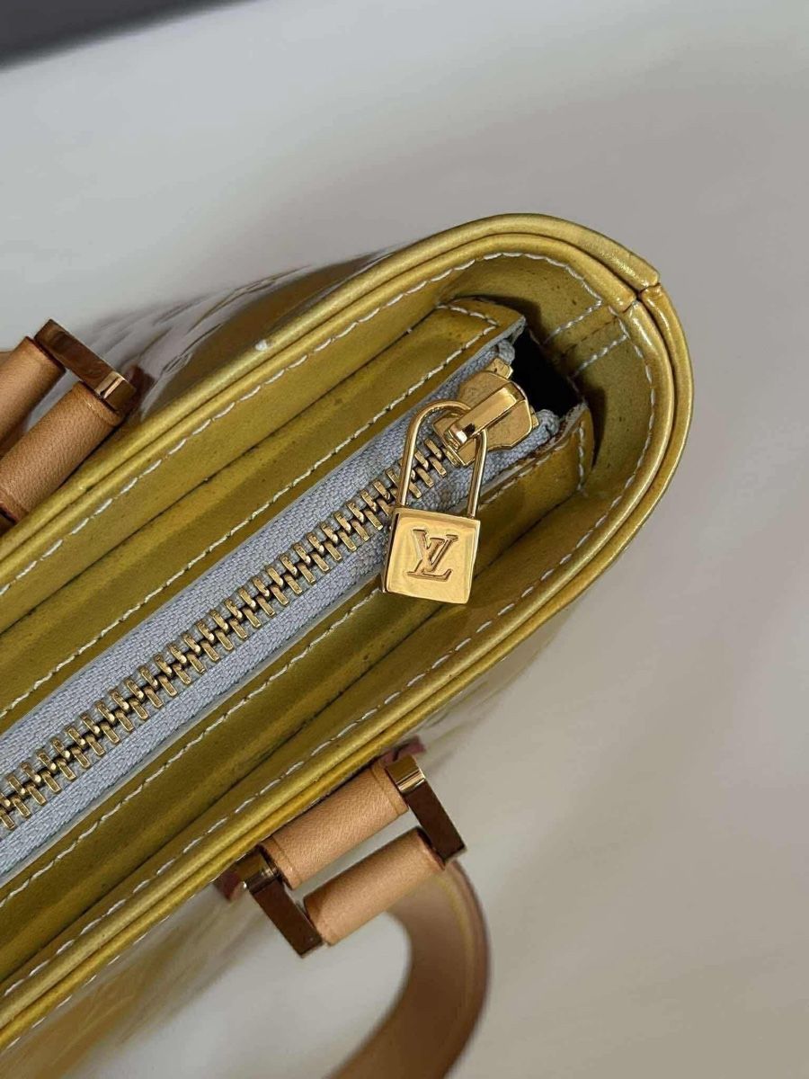 Louis Vuitton Taschen für Damen: Louis Vuitton Houston, Vernis Leder – Gebraucht aus Buch am Irchel von Pukpan_99 3