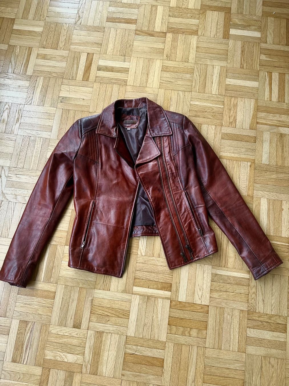 Jacken: Braune Lederjacke – Gebraucht aus Zürich von ong8 1