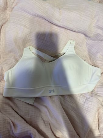 Sport bh Under Armour L/85C