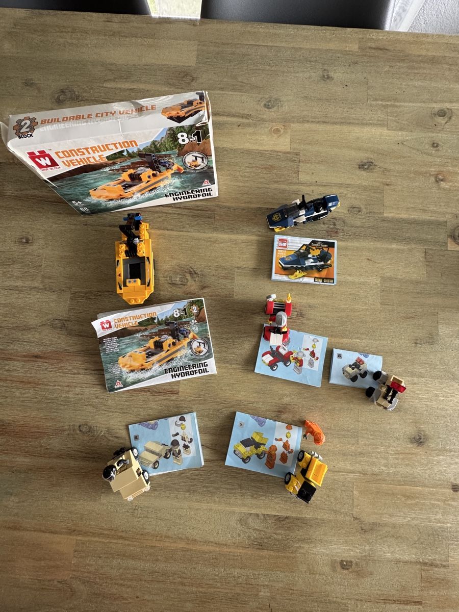 Lego Kit di costruzioni: Lego Set City,Marvel,Technic,Star Wars sets – Usato da Widnau venduto da WidnauSG_9443 3