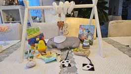 Babyspielsachen Spielsachen 2-24 Monate Spielbogen Holz