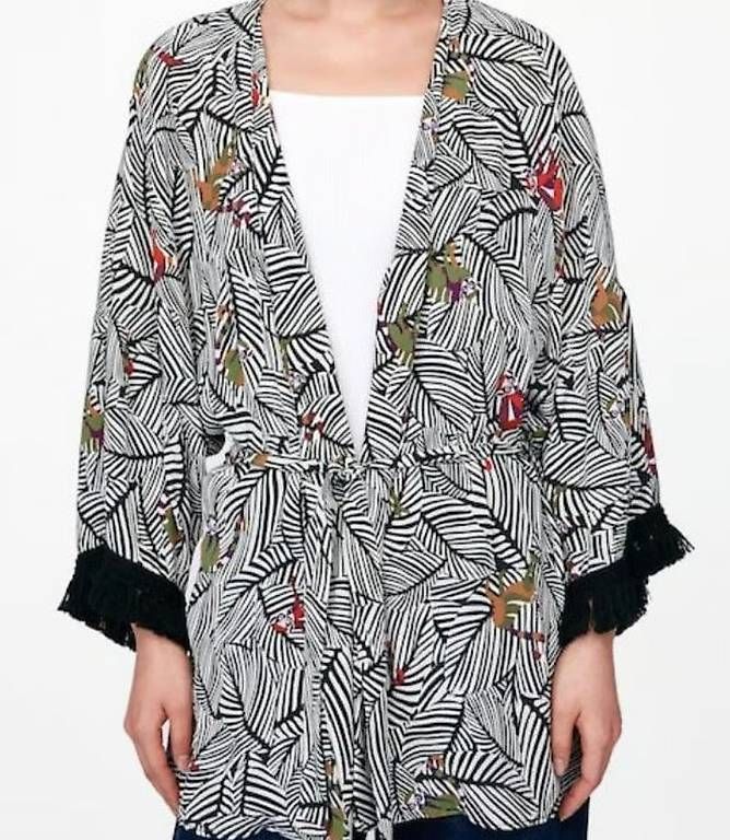Kimono: ZARA KIMONO – Usato da Schlieren venduto da jul_yrw7 2