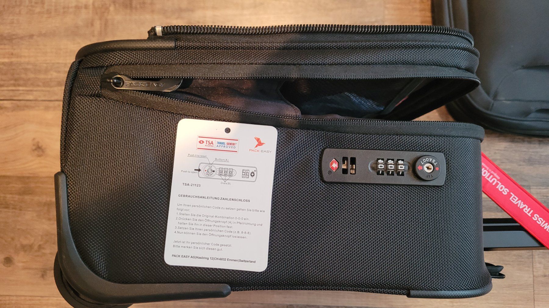 Valigie: Rollkoffer mit variablen Taschen, abschliessbar – Usato da Aarwangen venduto da Striezi01 7