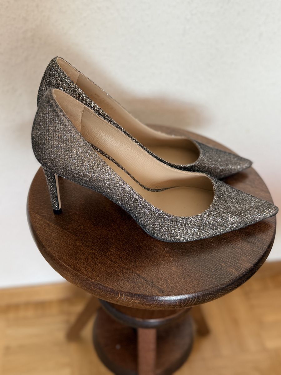 Stuart Weitzman Scarpe da donna: Stuart Weitzman Silver Sparkly Heels Size 39 - Party Perfect – Nuovo (secondo la descrizione) da Versoix venduto da pen_6hgs 1