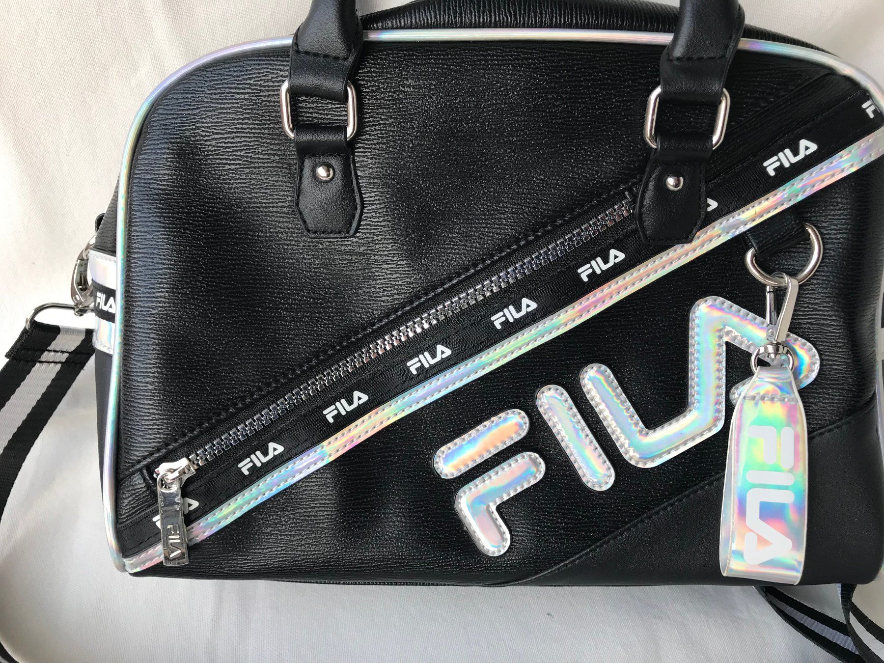 Fila Borse da donna: FILA - Handtasche / Umhängetasche – Nuovo (secondo la descrizione) da Rheinfelden venduto da sabine0101 1