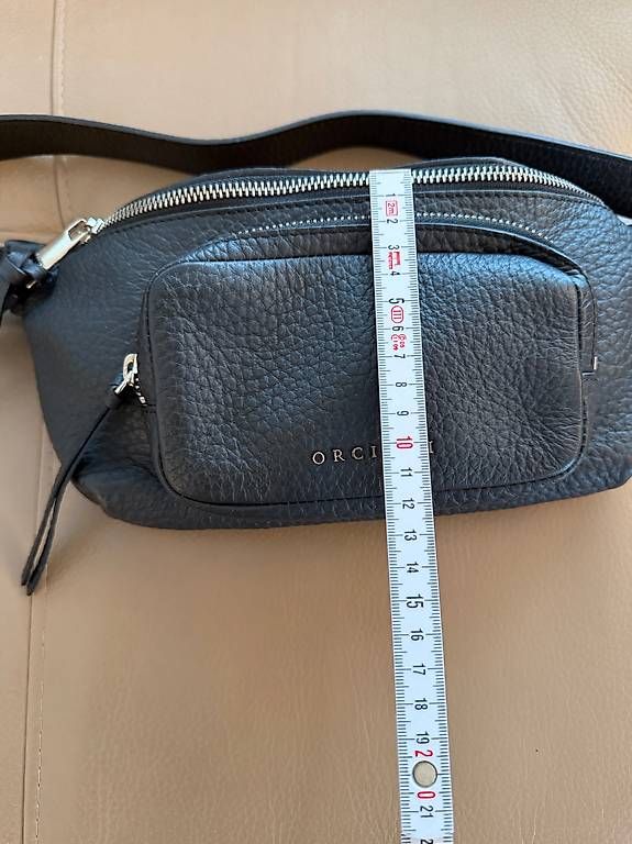 Orciani Borse: ORCIANI Brusttasche – Nuovo (secondo la descrizione) da Ehrendingen venduto da Nr.7 2