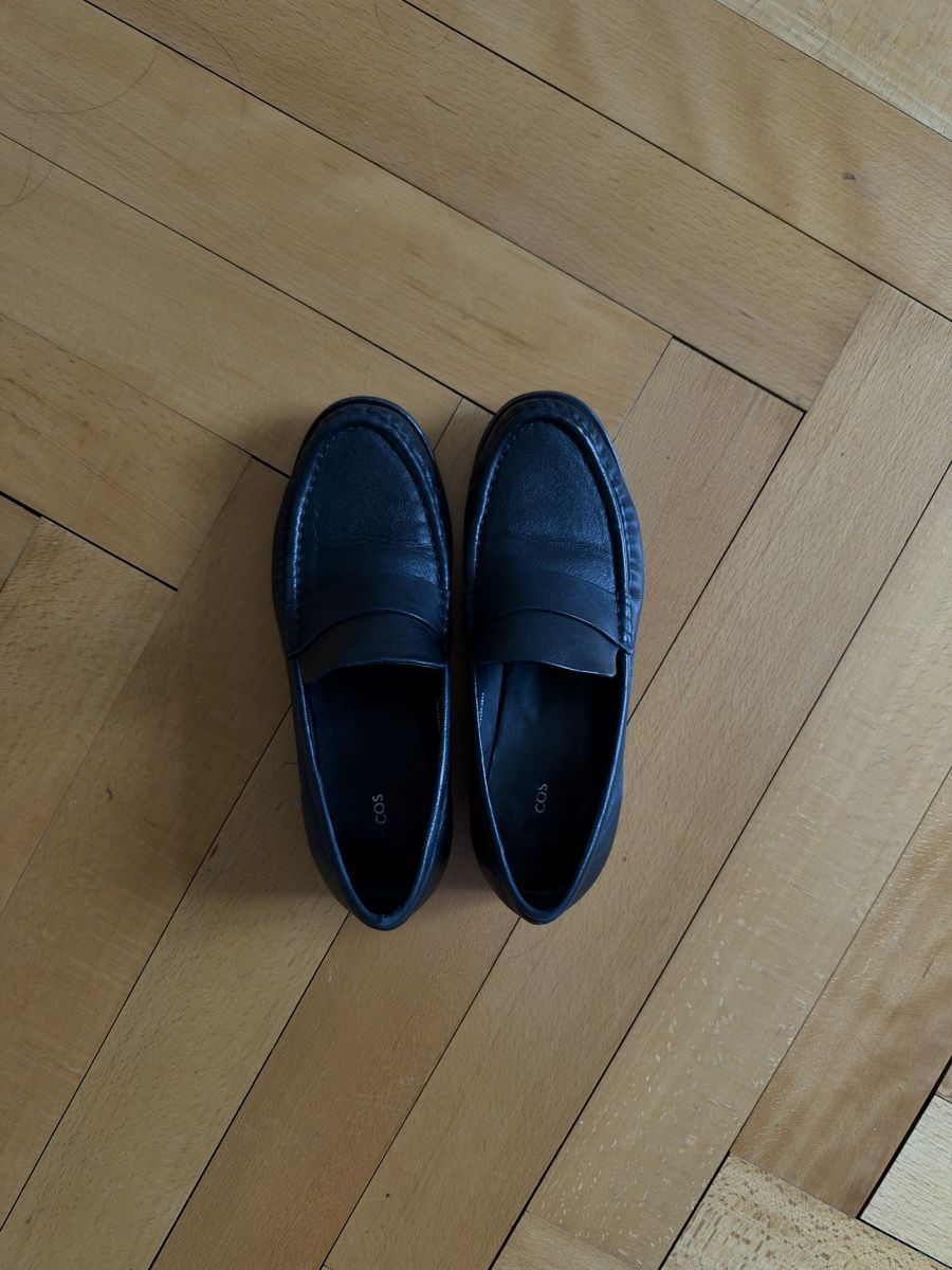 Cos Damenschuhe: COS Leder Loafer – Gebraucht aus Luzern von Soeuv 1