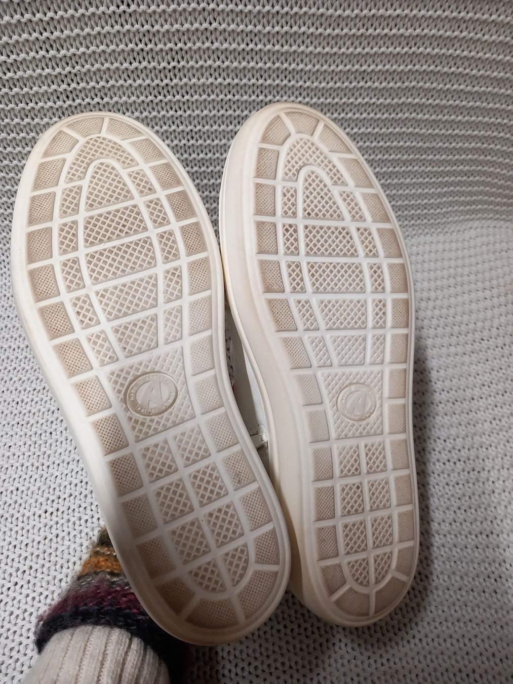 Walbusch Damenschuhe: Walbusch Sneaker Leder innen & aussen Gr.40 mit Zipp – Gebraucht aus Gwatt (Thun) von umwelt-brocki 5