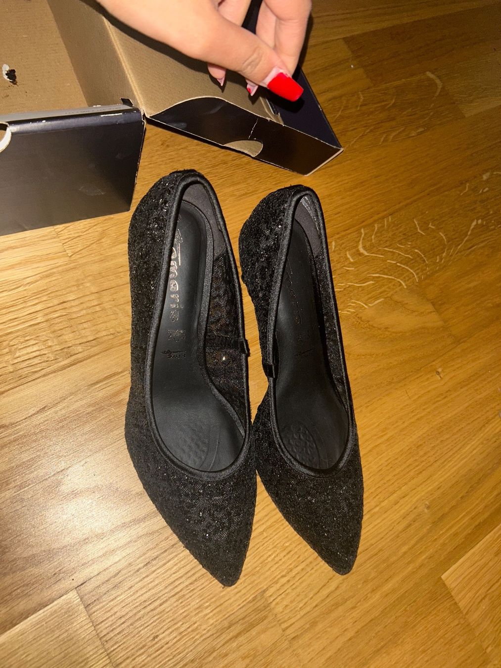 Scarpe da donna: TAMARIS HEELS/PUMPS – Usato da Luzern venduto da Suneha 2