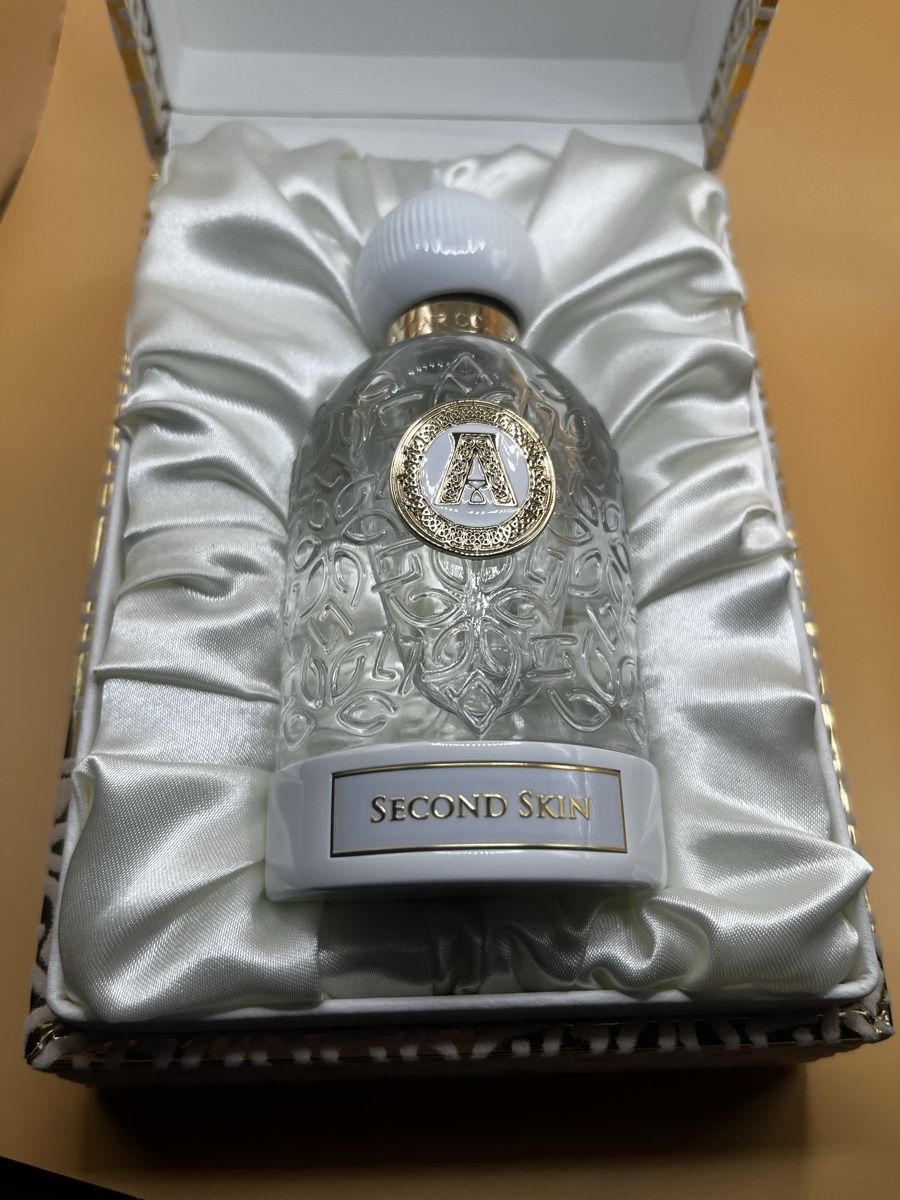 Profumi & Eau de Toilette: EXDP Second Skin by Attar Collection (decant) – Usato da Genève venduto da StaceyH 4