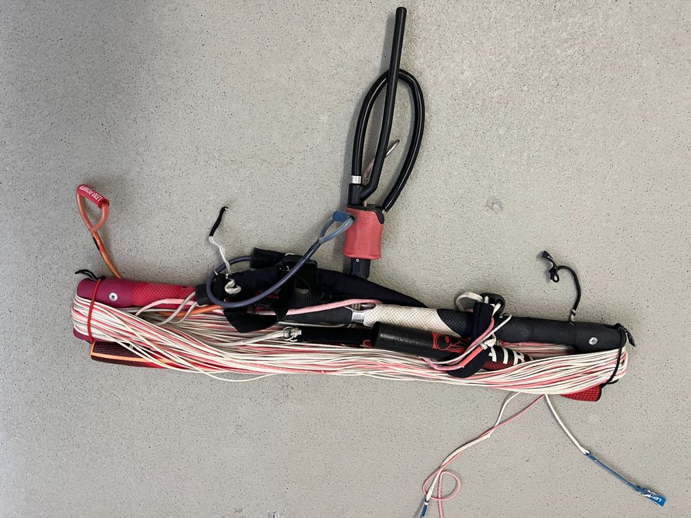 Kite Bar Airush 45, 52, 55, 62 cm Breite einstellbar Kaufen auf Ricardo