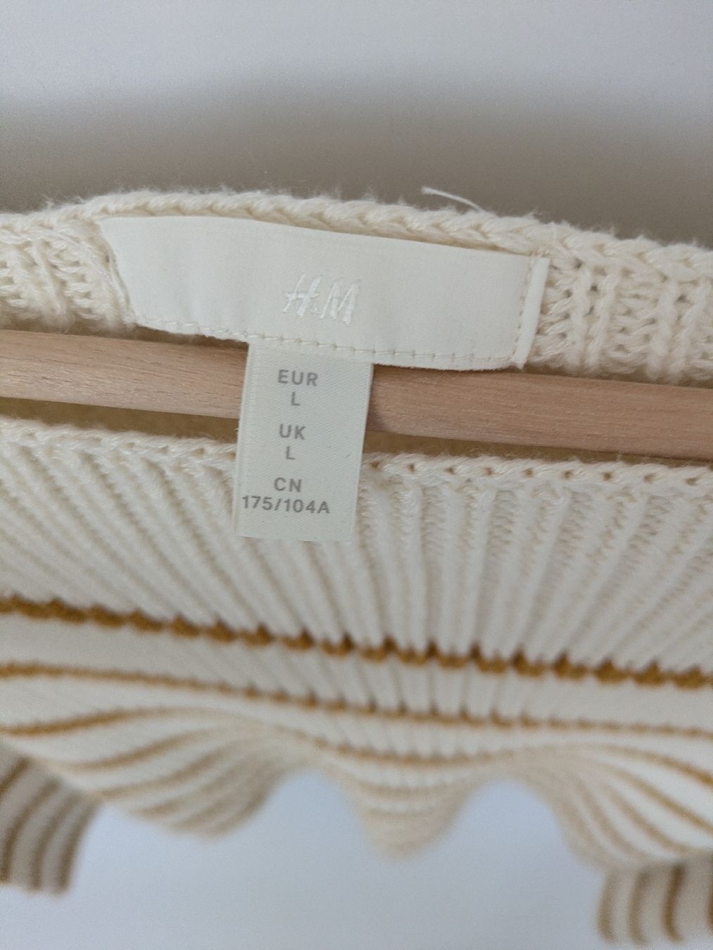 H&M Maglioni & Felpe: H&M Strickpullover, gestreift, Grösse M neuwertig! – Usato da Rorschach venduto da olg_5qq2 3