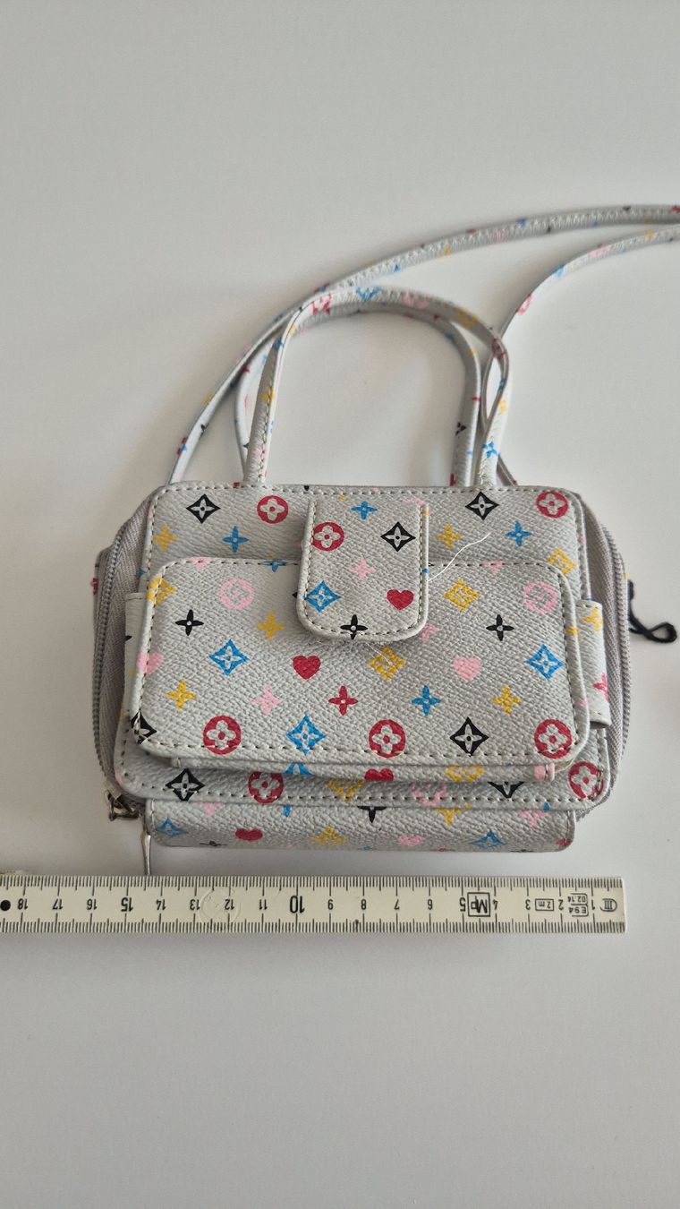Taschen für Damen: kleine Handtasche, grau mit Muster – Gebraucht aus Basel von svonscha 1