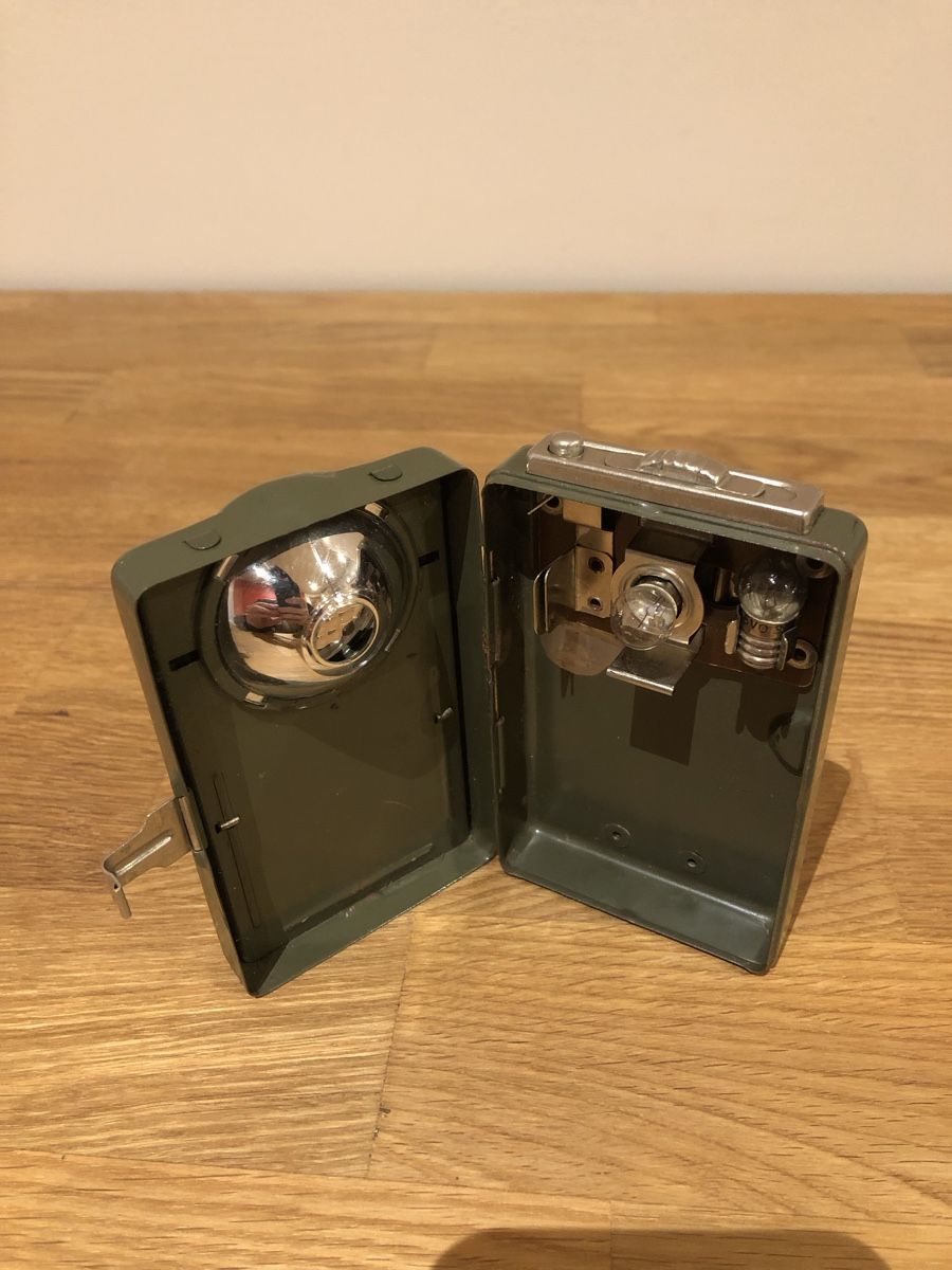 Schweizer Armee Lampen: Lampe Armee Top Zustand – Gebraucht aus Reisiswil von uleibundgut 4