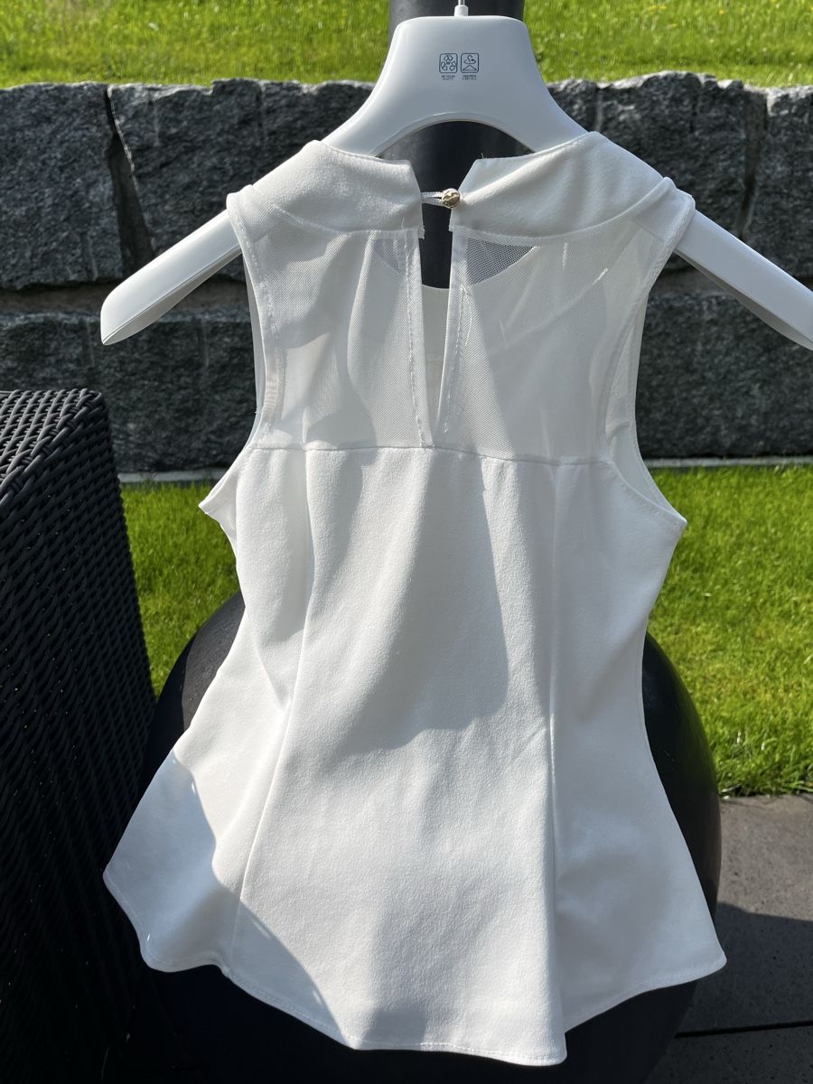 Tops: Bluse ärmellos weiss Gr. S – D'occasion à Hinwil par dire07 1