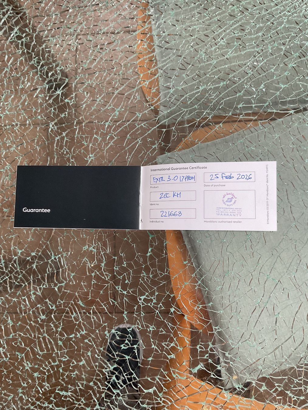 Apple Cover & Protezioni schermo: iPhone 17 Pro Max Hülle von Montblanc – Usato da Oberembrach venduto da BulldoggBen9 4
