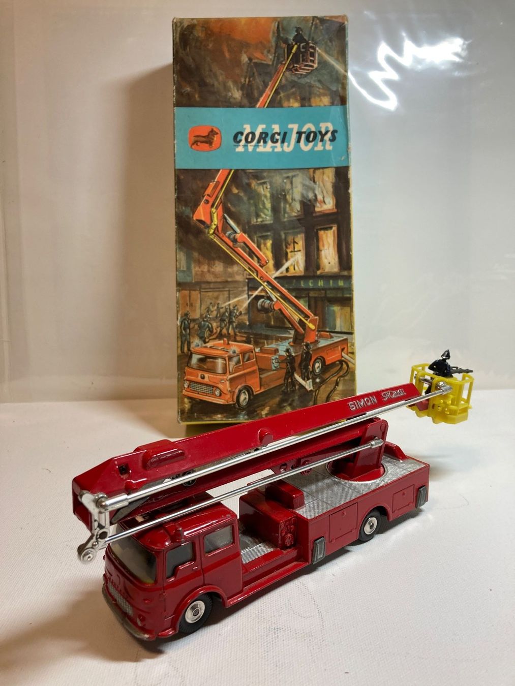 Corgi Toys Modellini d'auto: Modellbau + Hobby Modellauto – Nuovo (secondo la descrizione) da Magden venduto da psp_bcc9 1