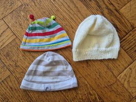 Lot de 3 bonnets bébé