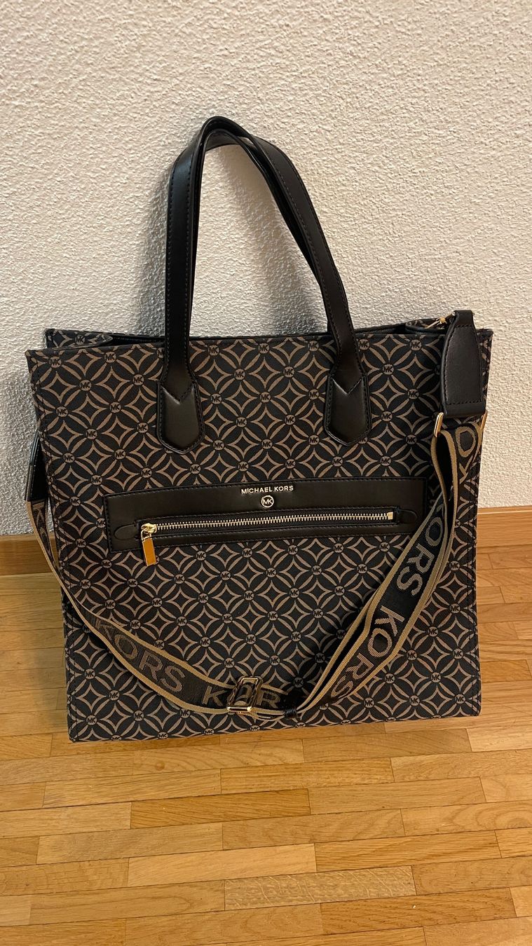 Michael Kors Borse da donna: Michael Kors Handtasche – Usato da Zürich venduto da Pharao67