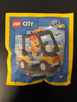 Lego 952306 - City - Airport Worker with Service Car