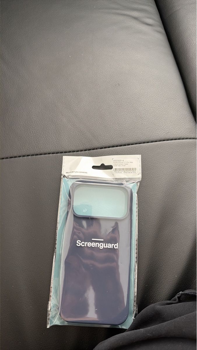 Apple Covers & Schutzfolien: Iphone 17 Pro Max Hülle – Neu und originalverpackt aus Brunnen von emr_cmr7