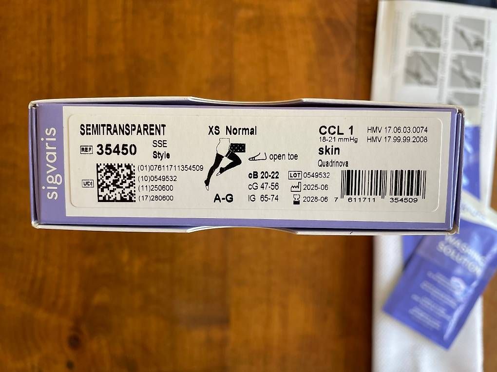 Sigvaris Calze & Collant: Sigvaris Kompression-Schenkelstrumphose, offene Zehen – Usato da Zürich venduto da Thadnil 2