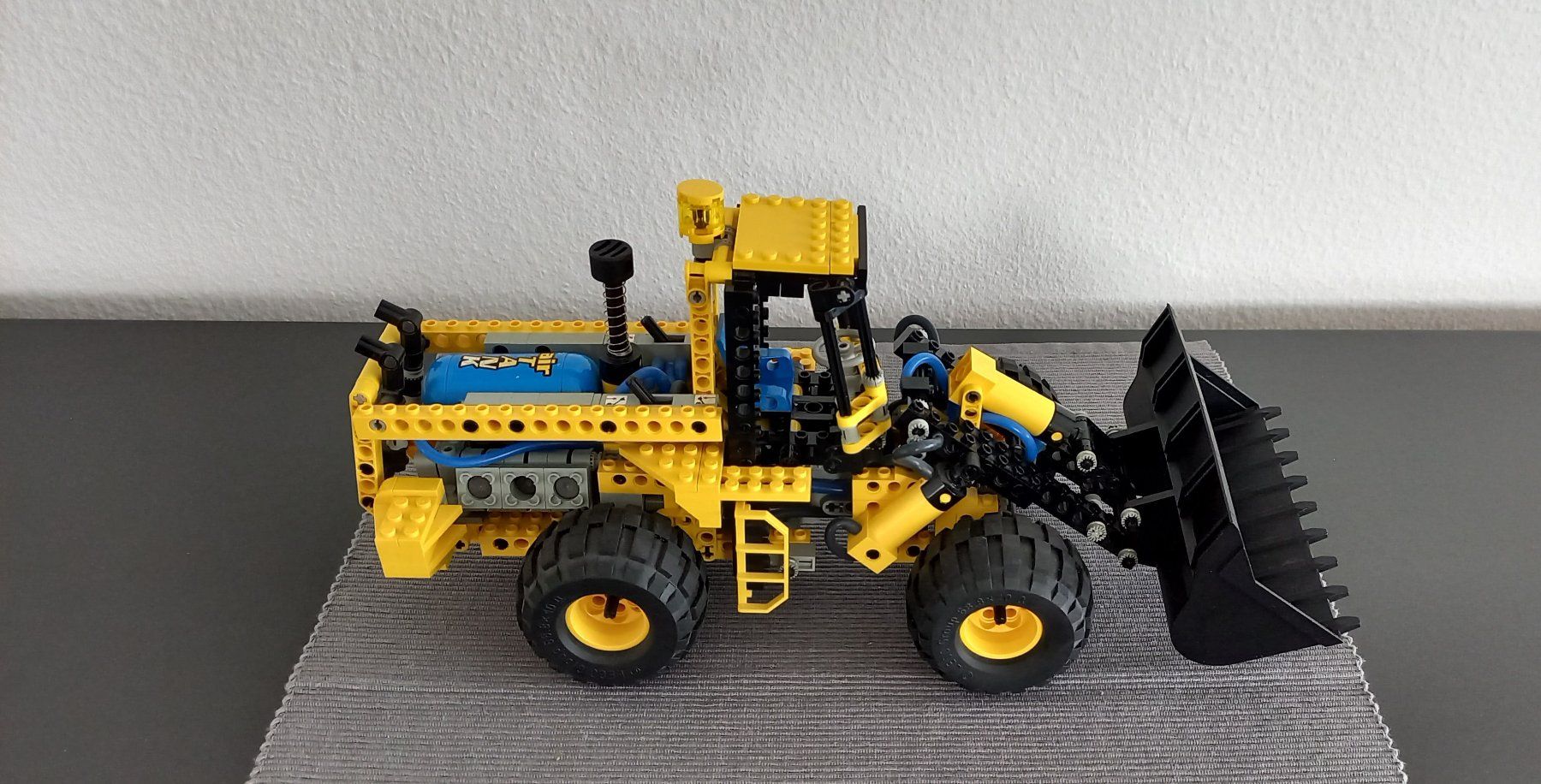Technics Kit di costruzioni: Lego Technics – Usato da Emmenbrücke venduto da poros221