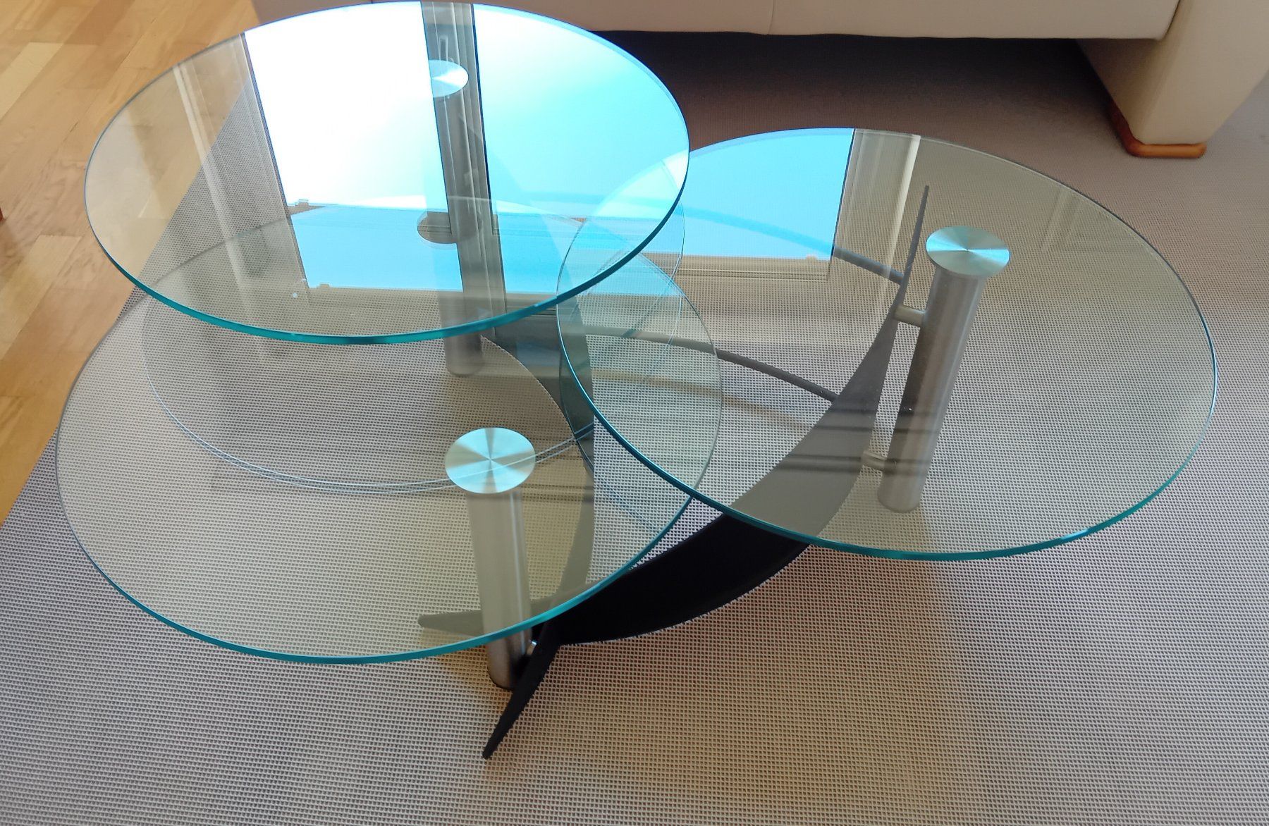 Tavoli: Moderner Couchtisch Glas 3 Platten Design ab nur 1.- – Usato da Möriken AG venduto da Restpostenking.ch 3