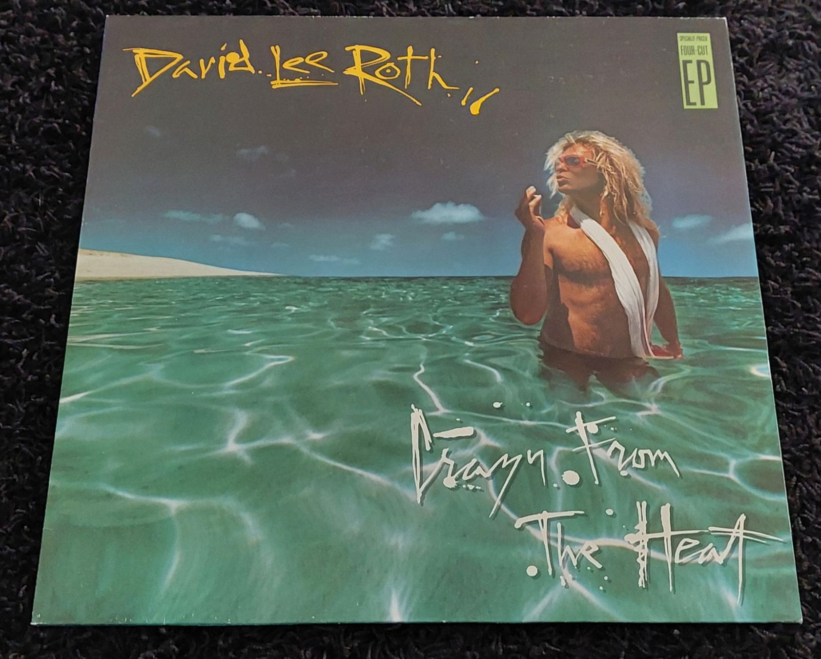 Dischi in vinile: David Lee Roth - Crazy From The Heat - EP – Usato da Greifensee venduto da Dehausi