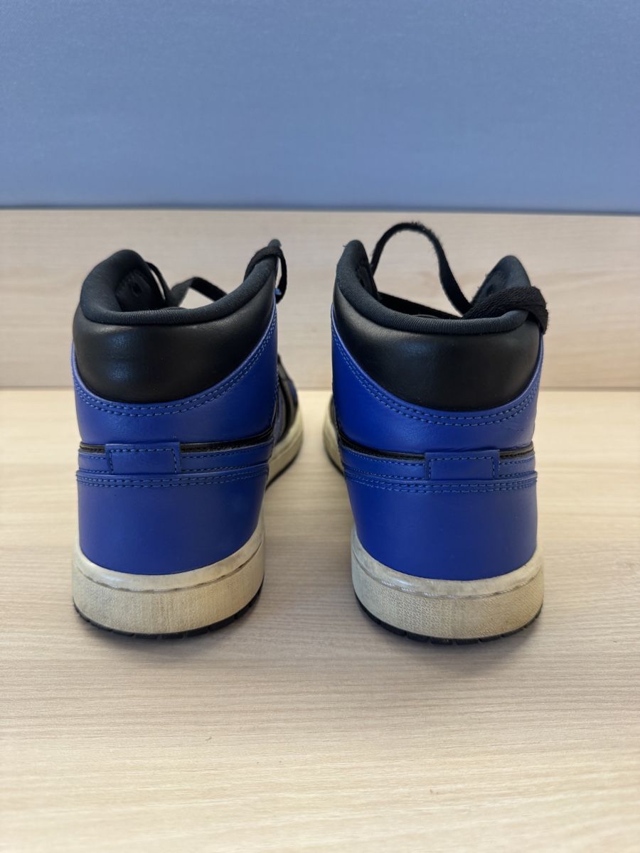 Jordan Scarpe da uomo: Air Jordan 1 Mid "Royal" sneakers – Usato da Clarens venduto da Ian_calvin 2