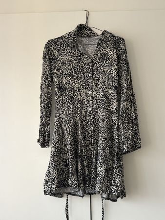 Leopard Print Button-Up Shirt Dress - Perfect for Fall!