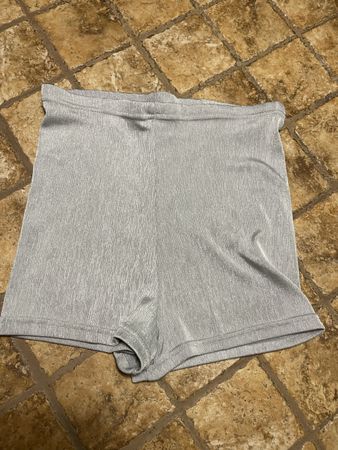 Shorts Glamour estivi argentati,tgS/MMperfetti per la festa