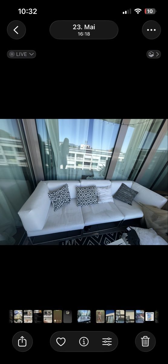 Sofas: Weisse Outdoor-Lounge mit Tisch – Gebraucht aus Emmen von Chla1212