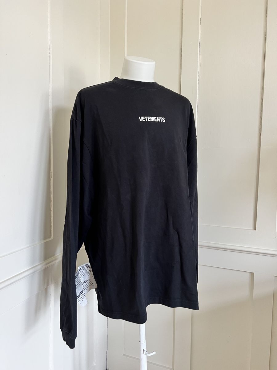 Maglioni & Felpe: Vetements Pullover – Usato da St. Gallen venduto da misvakall