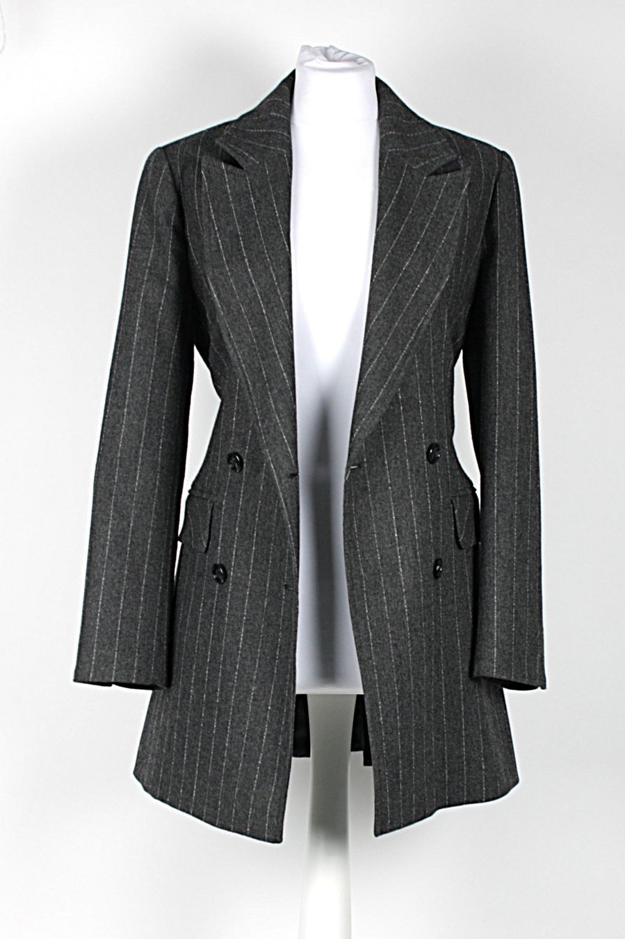 Giacche: MAX&CO Blazer grau gestreift Grösse 40 – Usato da Zollikofen venduto da Restwert_Zollikofen 3