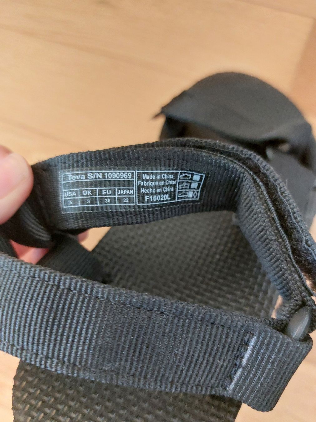Teva Scarpe da donna: Teva midform – Nuovo (secondo la descrizione) da Fribourg venduto da charlottej02 2