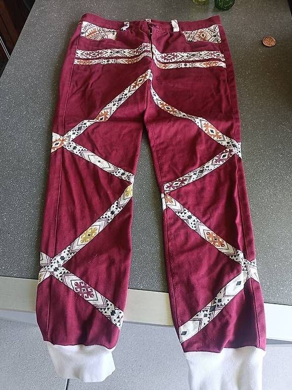 Costumes: Fasnachtskleid – D'occasion à Triengen par RealX 4