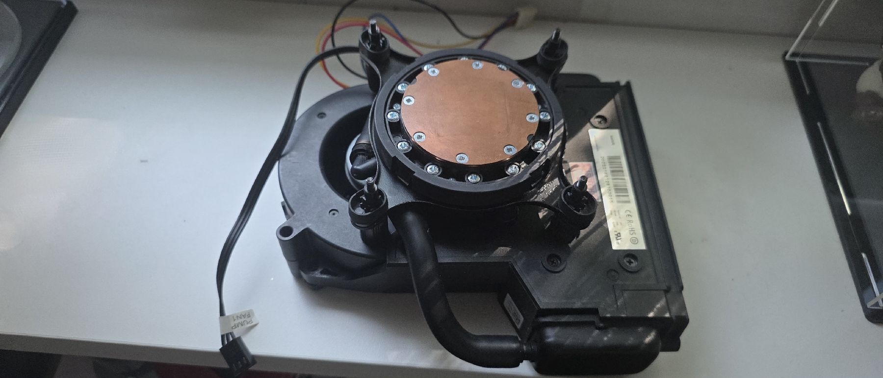 Intel Componenti elettronici: watercooling x51 r3 – Usato da Petit-lancy venduto da xplod
