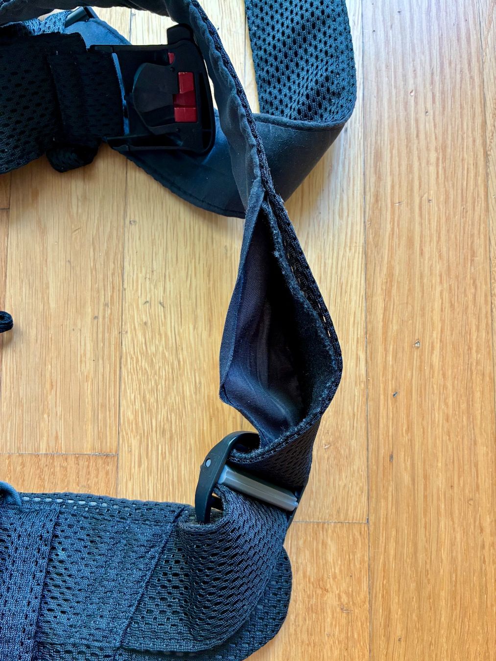 Babybjörn Marsupi portabebè: Babybjörn One Mesh Babytrage – Usato da Zürich venduto da rob_9ly9 4